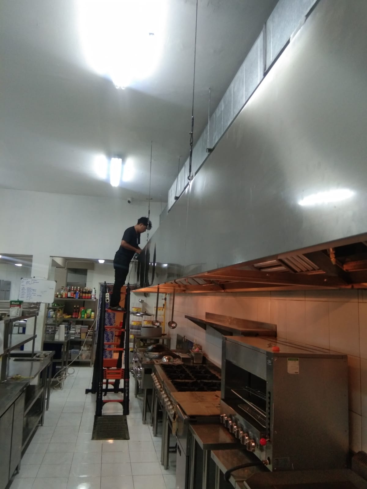 instalasi FireTrap Kitchen di HeHa Waterfall Bogor